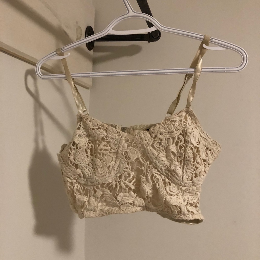 Crop top - Picture 2 of 2